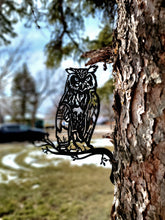 Load image into Gallery viewer, Metal Tree Branch Plant Hanger - Choose a BIRD