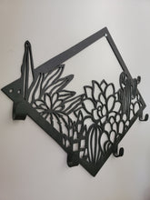 Load image into Gallery viewer, Metal Succulent/Cactus Scene with 4 Hooks