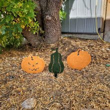 Load image into Gallery viewer, Pumpkin and Gourd Metal Yard Stakes