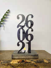 Load image into Gallery viewer, Metal Anniversary Date Tea light Holder