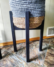 Load image into Gallery viewer, Metal Modern Pot Stand - Heavy Duty