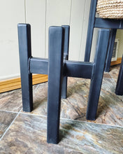 Load image into Gallery viewer, Metal Modern Pot Stand - Heavy Duty
