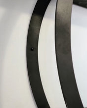 Load image into Gallery viewer, Metal Double Circle Frame with 2 Shelves