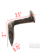 Load image into Gallery viewer, Rustic Railway Spike Hanger