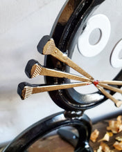 Load image into Gallery viewer, Horseshoe Cat Business Card Holder