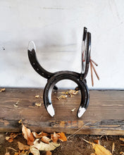 Load image into Gallery viewer, Horseshoe Cat decoration