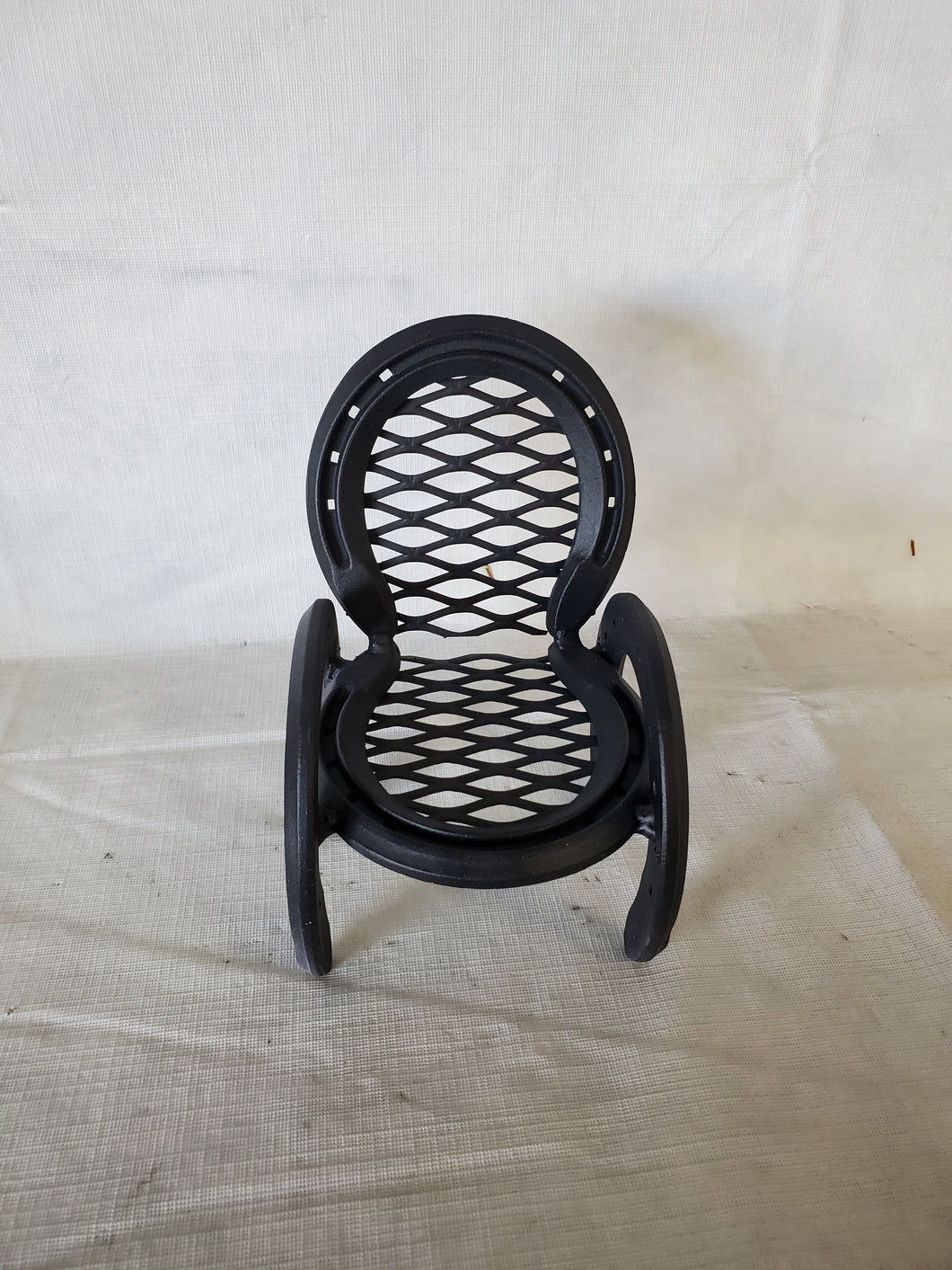Horseshoe Mini Chair - plant stand