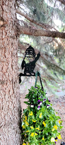 Metal Tree Branch Plant Hanger - Naughty Gnome