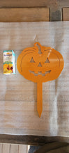 Load image into Gallery viewer, Pumpkin and Gourd Metal Yard Stakes
