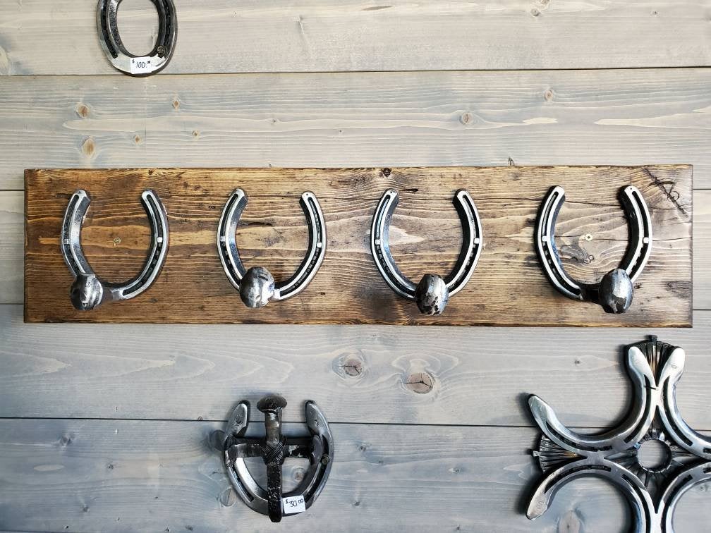 Rustic Horseshoe Coat Rack