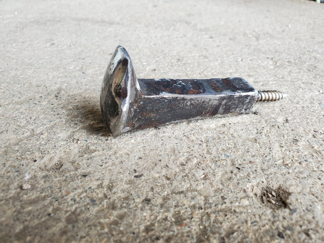 Rustic Railway Spike Screws - DIY hooks