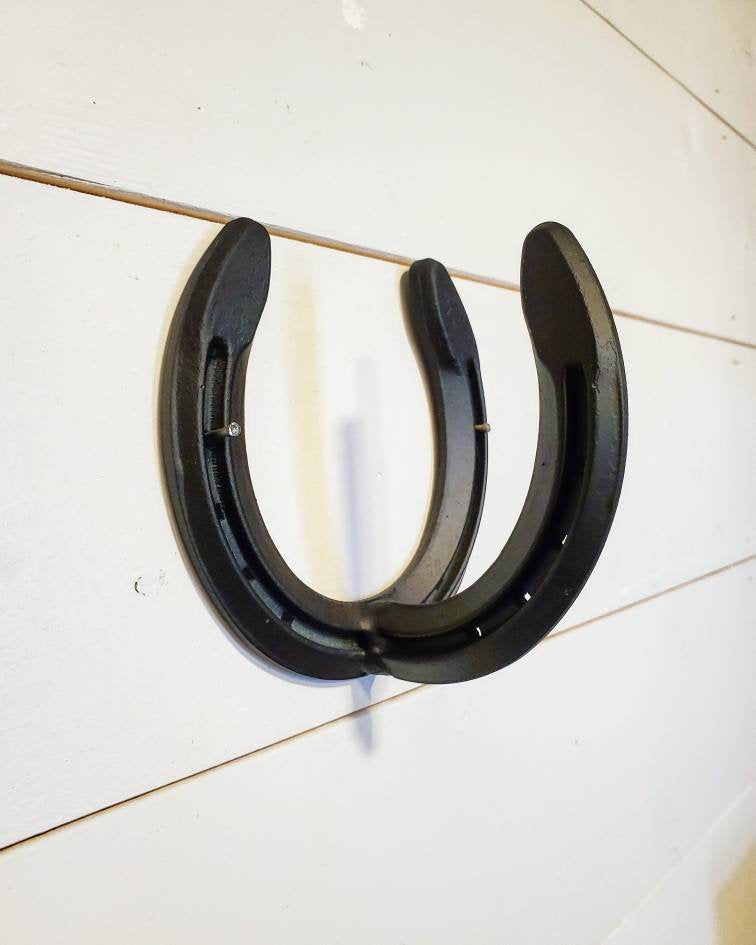 Horseshoe Hooks