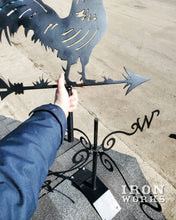Load image into Gallery viewer, Weathervane, Metal Rooster Wind Vane
